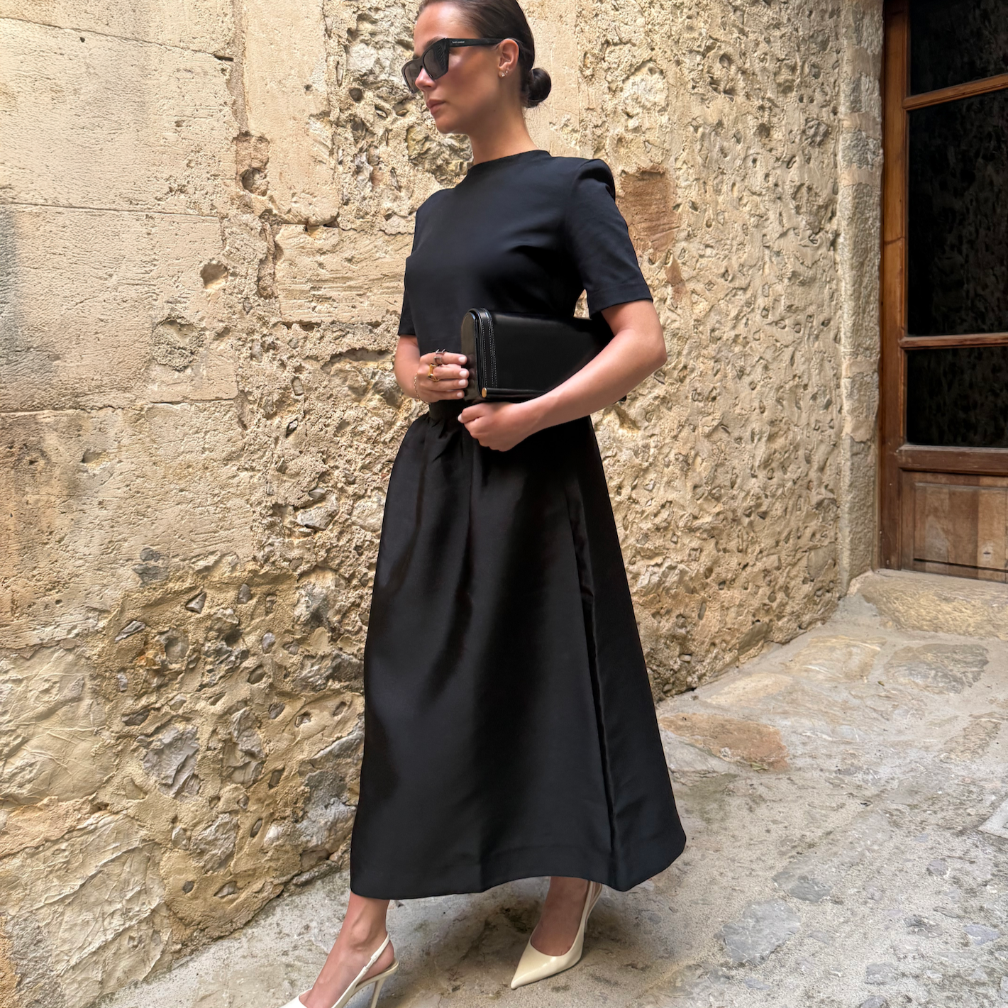 TEMPLE BLACK SHINY | CLUTCH | SUSAN SZATMÁRY – susanszatmary.com