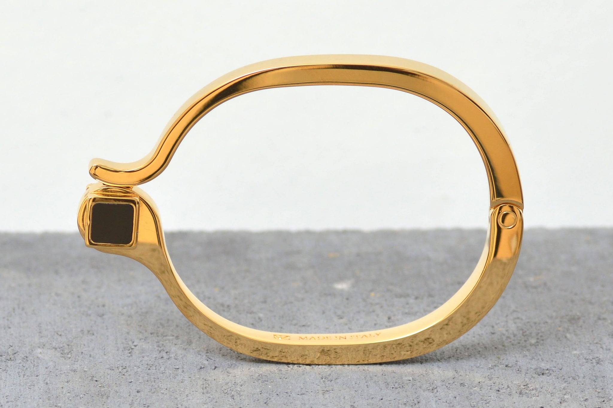 OPERA BLACK GOLD