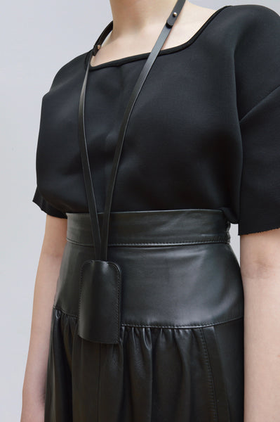 MADELEINE BLACK KEYHOLDER NECKLACE