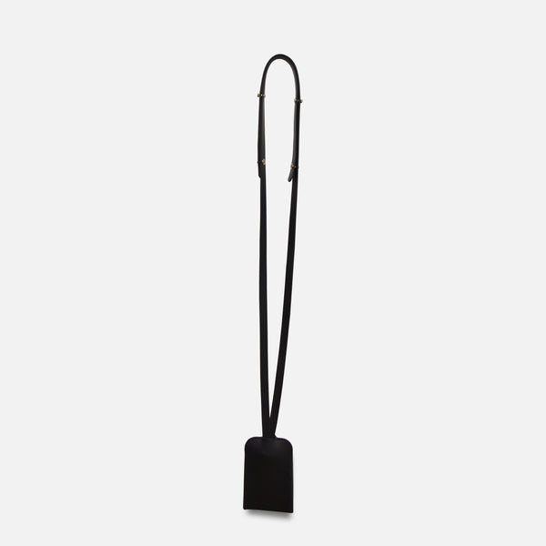 MADELEINE BLACK KEYHOLDER NECKLACE